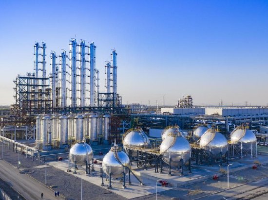 ESG观察|被索赔近20亿！硅料巨头与供应商闹翻，还涉产品质量纠纷