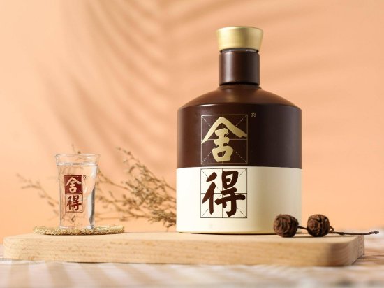 舍得酒业2023年中高档酒收入56.55亿元，同比增长15.96%