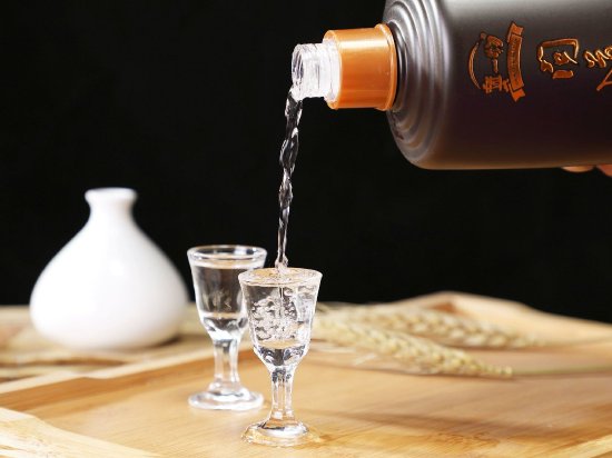 蔡学飞：白酒企业面临哪些分化趋势？