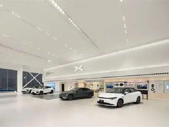 全文|小鹏Q4业绩会实录：会将车载大模型从数十亿级别提升到超过200亿的级别