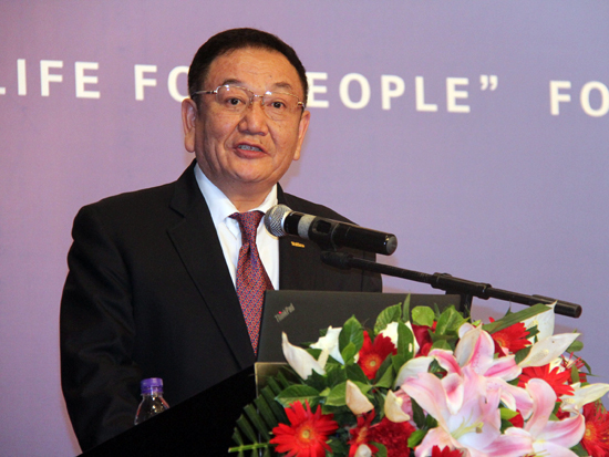 泰山体育用品公司董事长卞志良