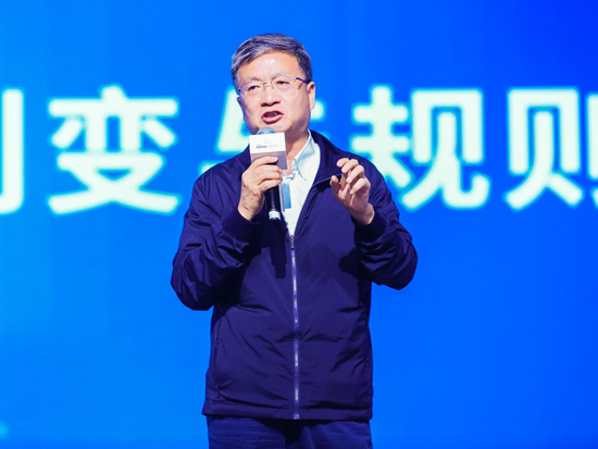 正和岛新疆岛邻机构主席、大成实业有限公司董事长唐恒志