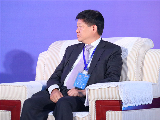 郑方:“分布式”的未来生活 计算生产和消费|财富CEO峰会_新浪财经_新浪网
