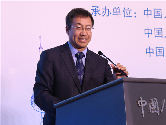 中国人民大学财政金融学院学术委员会主任、教授张杰