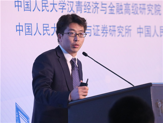 商学院助理教授陈俊