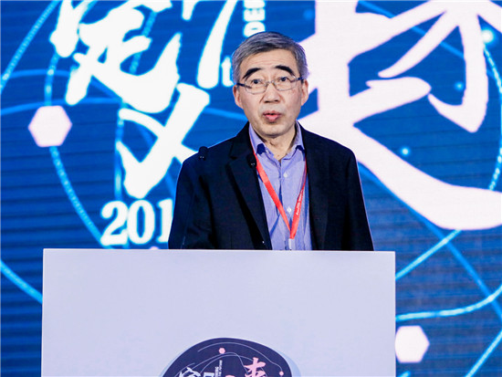 中国房地产业协会副会长兼秘书长、《中国房地产金融》杂志社社长冯俊