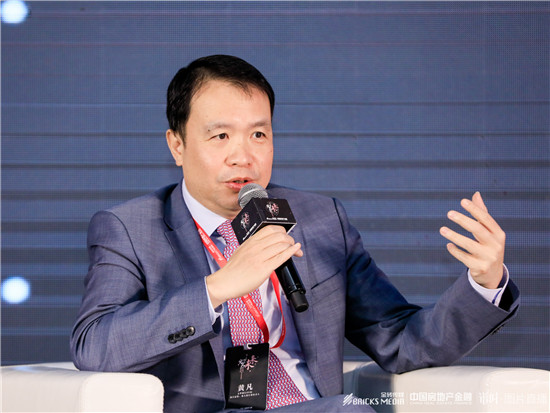 大华银行(中国)执行总监、私人银行部负责人黄凡