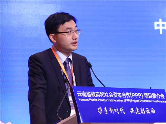 中信信托有限责任公司副总经理刘小军