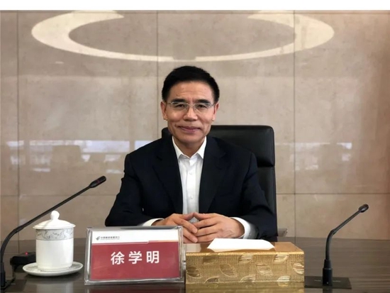 中国邮政储蓄银行副行长徐学明发表主旨演讲