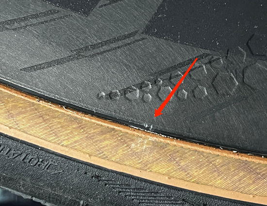 碳纤维轮组，轻微磕碰