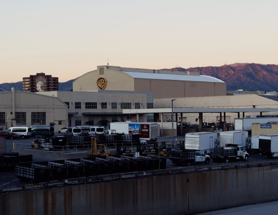 华纳兄弟称埃里森家族在收购案中误导股东