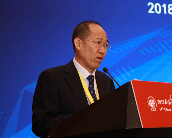 中国期货业协会副会长 张晓轩