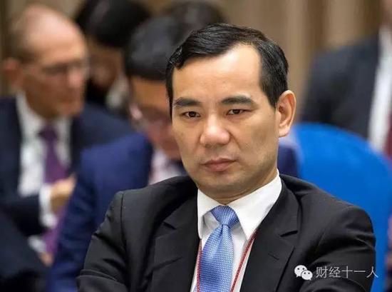 监管者希望险资做一个安静的财务投资者，但安邦的图谋不止于此