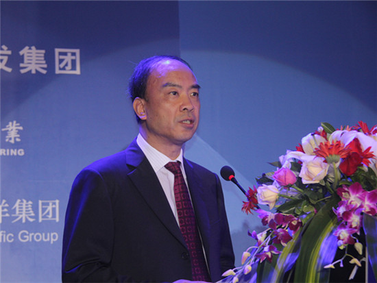 厦门市委常委黄强经济下行也有机遇