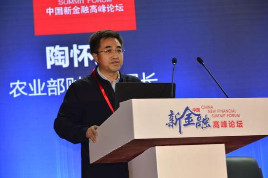 陶怀颖农村建设迫切需要金融力量推动