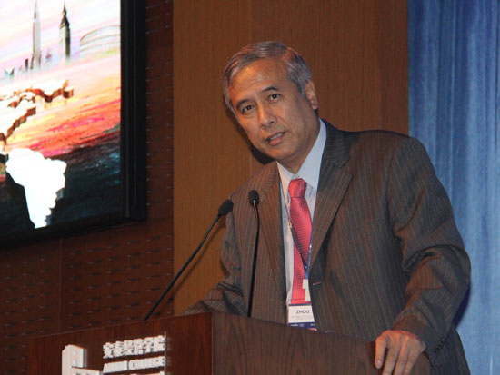 上海交通大学安泰经济与管理学院院长周林