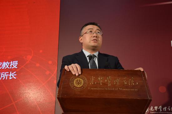 北京大学光华管理学院研究教授颜色