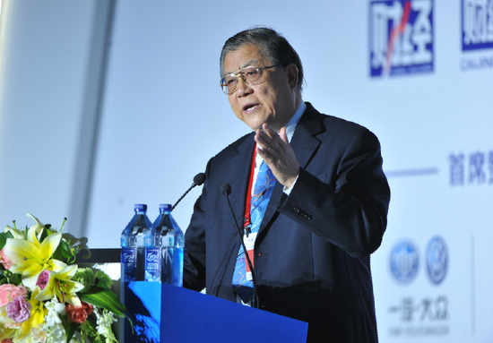 图为联办财经研究院院长、国家税务总局原副局长 许善达