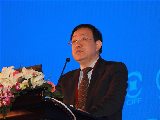 郑万春:商业银行对债转股要抱有平常心