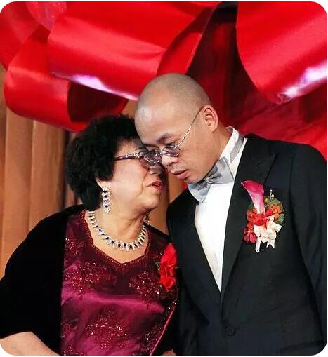 曹德旺的爱情故事财产都在妻子名下爱上另一个女人