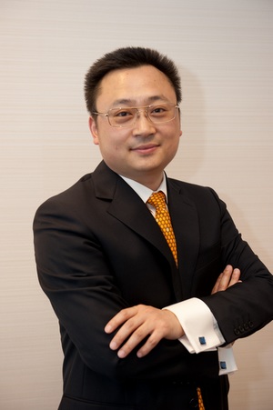 中国忠旺执行董事兼总裁路长青