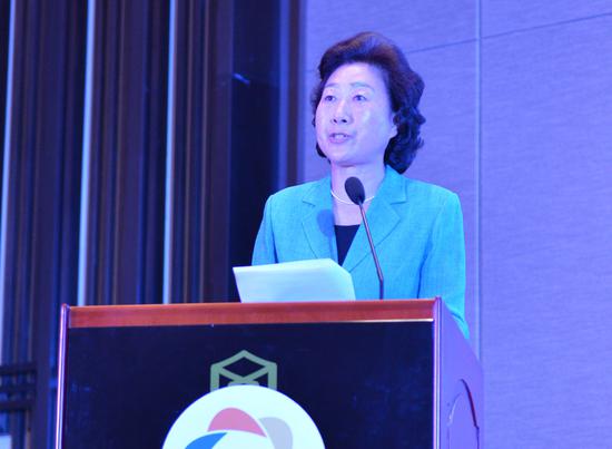 安徽省人大常委会副主任花建慧