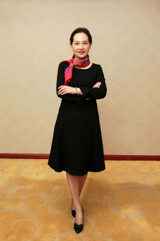 江苏吴中朱菊芳讲董秘故事:股灾期间多次安抚要轻生的股民