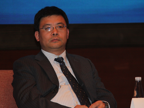 穆迪企业融资部高级副总裁胡凯