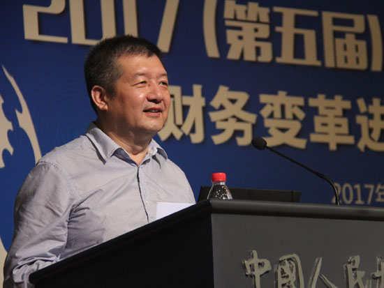 中国人民大学副校长贺耀敏