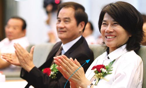 朱董之争谜团更甚|格力|董明珠|朱江洪_新浪财经_新浪网