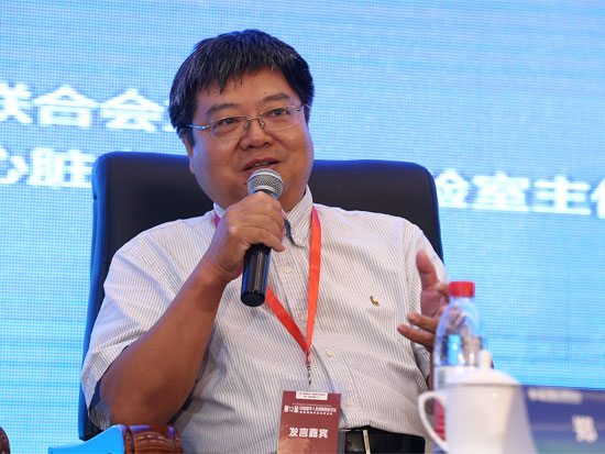 阜外心血管医院主任医师，欧美同学会医学分会秘书长郑宏