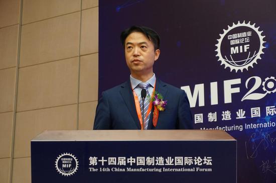 杨金纯供需错配是服装行业发展主要问题