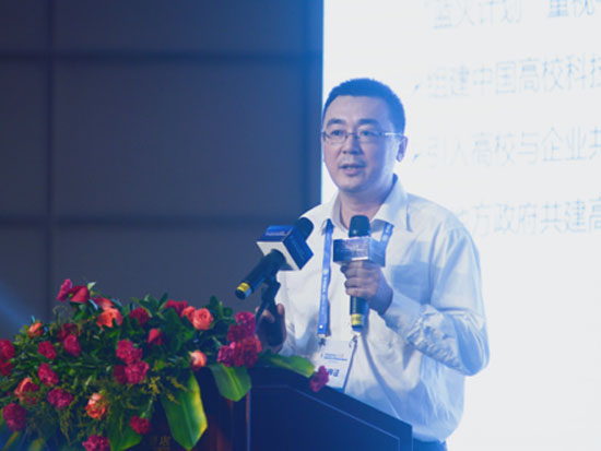 教育部教育科技发展中心“蓝火计划”主任陈海鹏