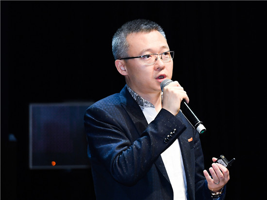 华扬联众创始人苏同个性的品牌表达更吸引消费者