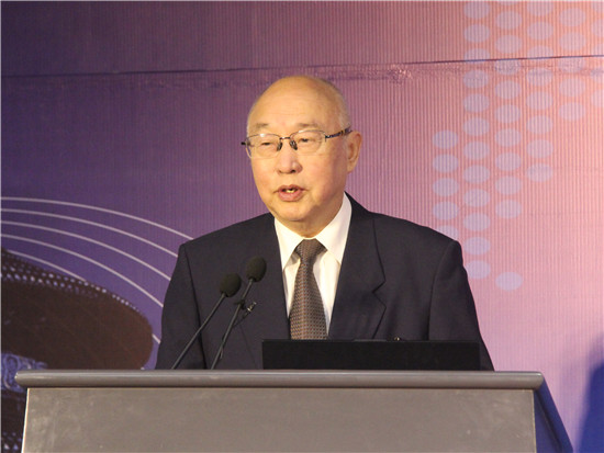 财政部原部长、新“巴山轮”论坛主席项怀诚