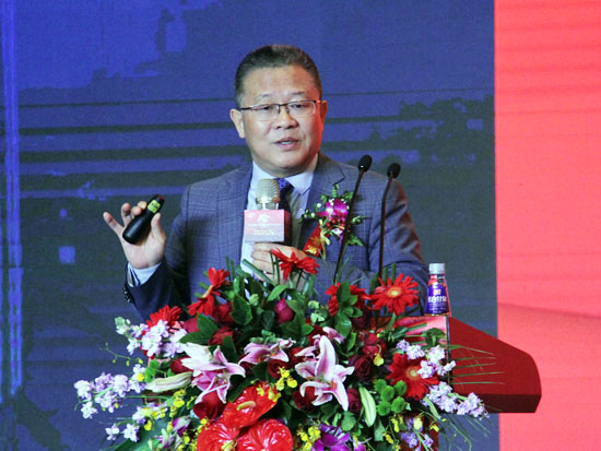 苏宁云商集团副董事长孙为民