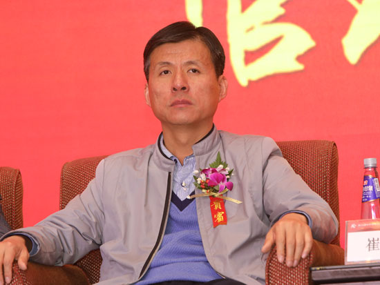 摩拜单车研究院院长、政府关系副总裁崔书锋