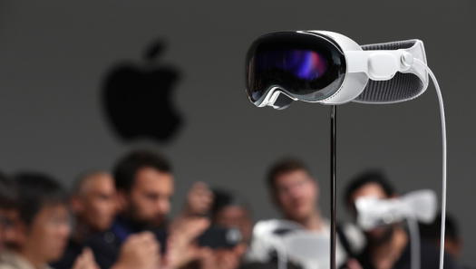 相信苹果Vision Pro，沸腾的XR界“盲目乐观”了？ | 财之道