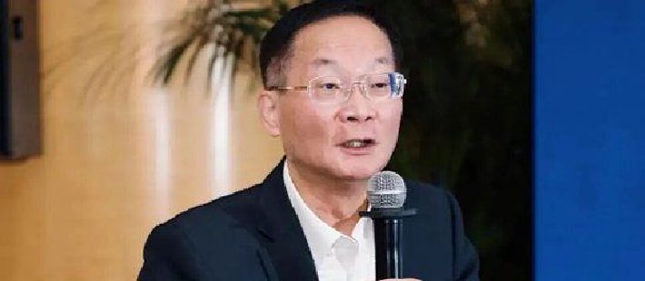 盛松成：信用货币的“两面性”及其面临的挑战