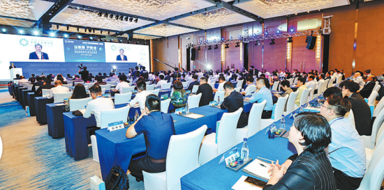 2023亚布力中国企业家论坛·厦门峰会现场。(本报记者 黄嵘 摄)
