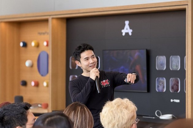 拳头游戏《无畏契约》中国发行产品负责人文森