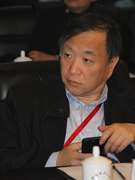 中国人民大学金融信息中心主任杨健