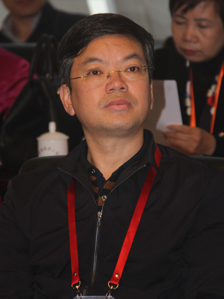 中国证券业协会党委书记、执行副会长安青松