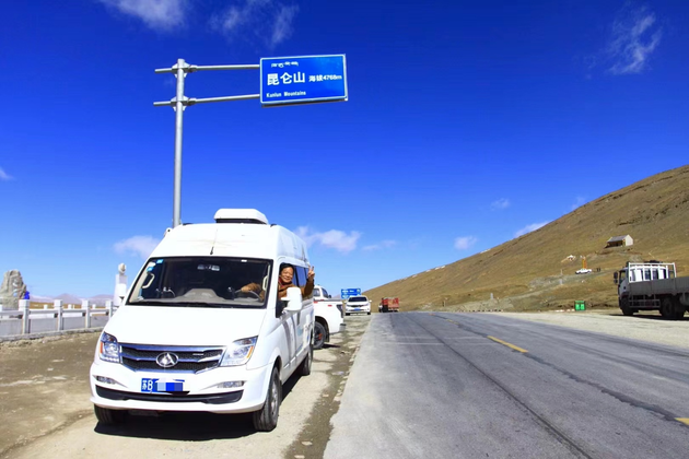 走在哪住到哪！房车成高消费人群旅行新宠，百亿规模行业正爆发