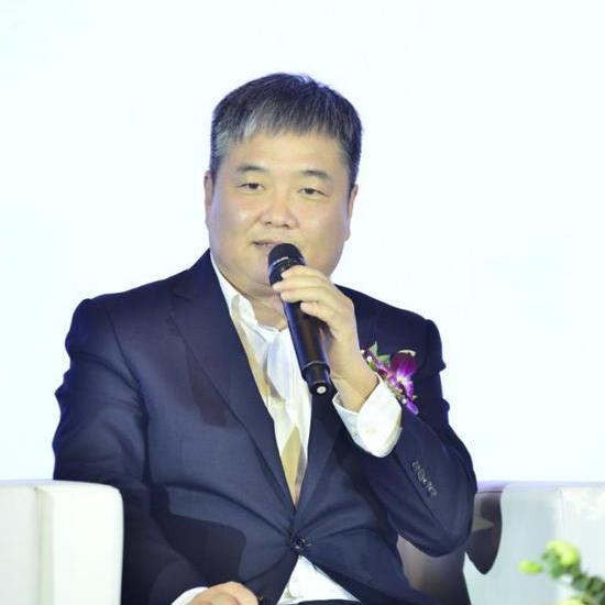 图为诚泰财险总经理徐哲