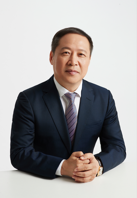  图：燕之屋董事长、创始人黄健先生