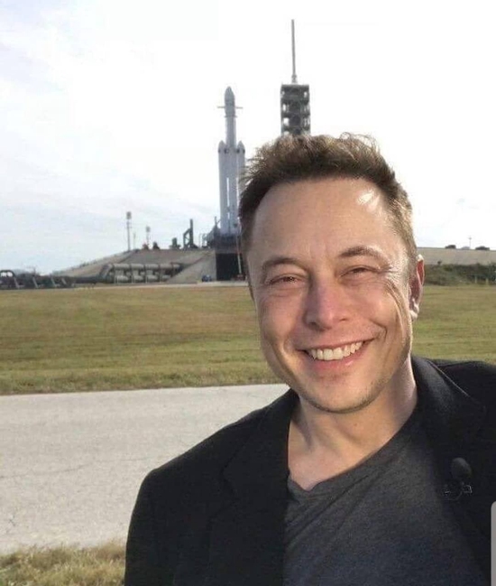 Source: Musk's selfie on social media
