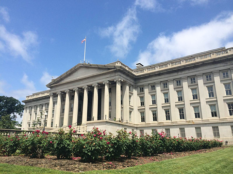 美国预算赤字收窄步伐放缓 关税收入回落