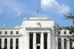 美联储延长临时美元互换安排和回购工具