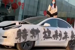 对话特斯拉“车顶维权”当事人：我们只有一个问题，为什么会刹车失灵？